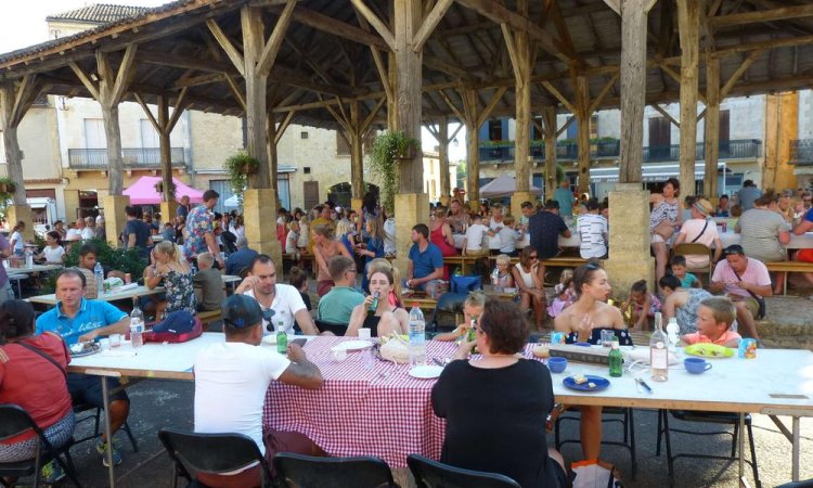 Marché gourmand chaque mercredi soir jusqu'au au 30 août 2024 - Belvès, à proximité de Sarlat