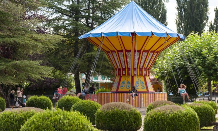 Le parc du Bournat - Le Jardin de Lyno - Hébergements insolites avec piscine, à la campagne, à proximité de Sarlat